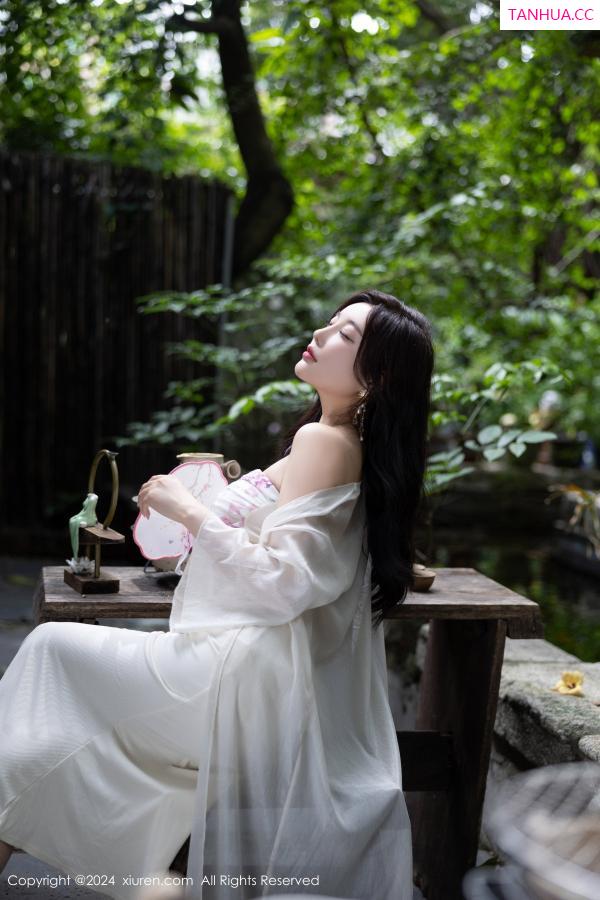 杨晨晨 sugar小甜心CC [XiuRen]高清写真图 2024.07.26 No.8926 杨晨晨Yome 丝袜美腿第3张图片